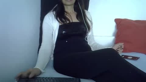 janehotmilf online show from March 1, 10:13 am