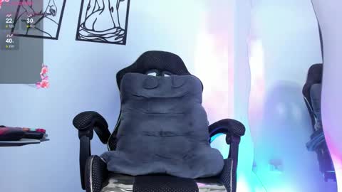 Snapshot of janelegrand20 chatting on February 21, 2:06 am Jane online show from February 21, 2:06 am