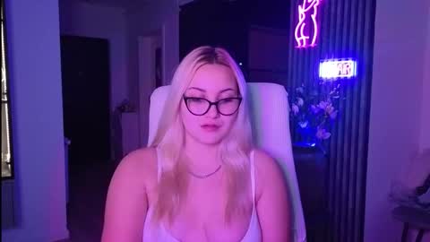 Snapshot of janemiss chatting on November 5, 6:08 pm Jane online show from November 5, 6:08 pm