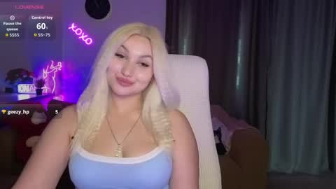 Jane online show from May 2, 4:01 pm