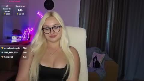 Jane online show from July 18, 1:59 pm