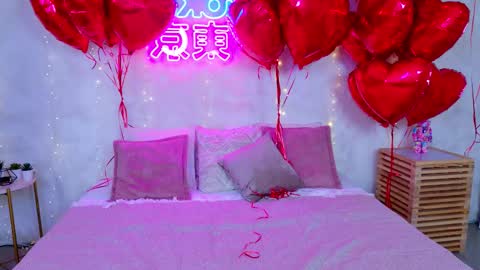 JaneRayan online show from February 17, 5:08 pm