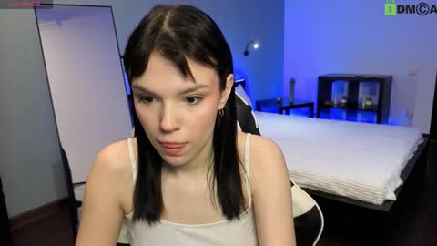 Alexia online show from April 28, 2:27 am