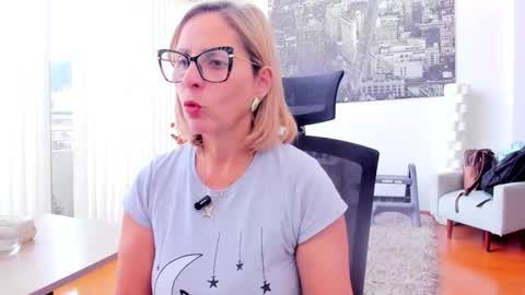 Snapshot of janeturner chatting on January 10, 5:04 pm JANE TURNER MILF online show from January 10, 5:04 pm