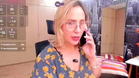 Snapshot of janeturner chatting on March 10, 1:16 pm JANE TURNER MILF online show from March 10, 1:16 pm
