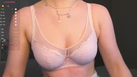 Snapshot of janice_sweet chatting on June 22, 3:58 am Janice online show from June 22, 3:58 am