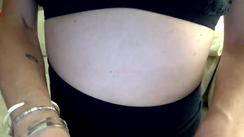 Snapshot of janicepepper chatting on May 31, 10:22 pm janicepepper online show from May 31, 10:22 pm