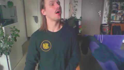 jankujan online show from February 23, 9:39 am