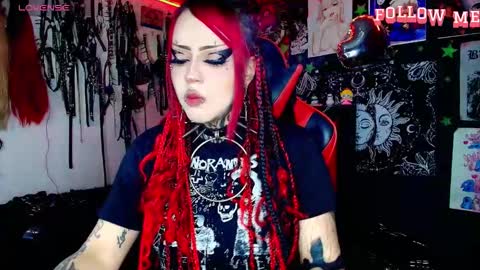      online show from December 1, 11:43 pm