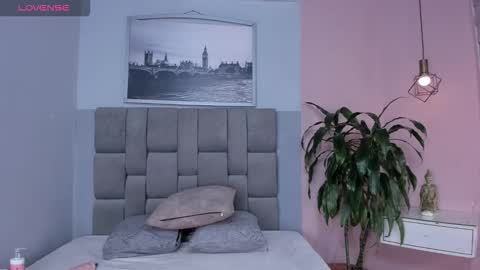 Janna online show from October 26, 6:19 am