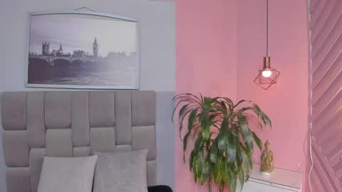 Janna online show from December 16, 10:53 am