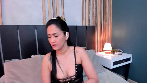 Snapshot of janne_lee chatting on September 22, 9:28 pm Janne for u online show from September 22, 9:28 pm