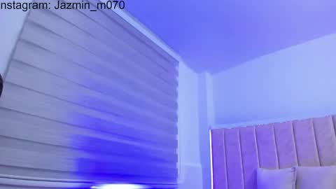 Snapshot of janne_moore chatting on May 13, 11:07 am Jane online show from May 13, 11:07 am