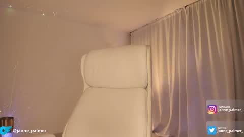 Snapshot of janne_palmer_ chatting on March 10, 7:29 pm janne_palmer_ online show from March 10, 7:29 pm