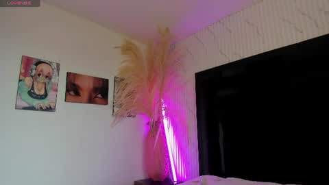 Snapshot of janneblossom chatting on July 23, 9:13 pm Janne online show from July 23, 9:13 pm