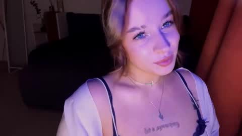 Janni online show from October 23, 5:44 pm