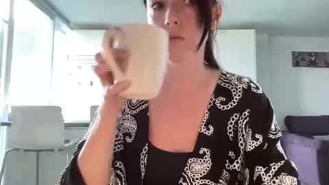 janorisse online show from March 22, 5:05 pm