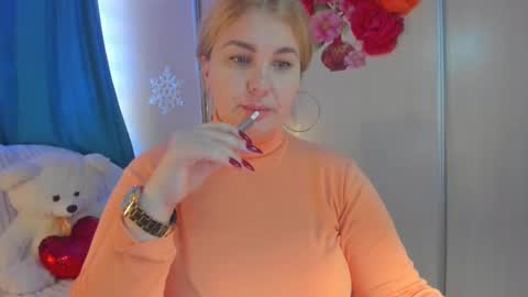 Snapshot of jansylines chatting on January 19, 12:06 pm JansyLines online show from January 19, 12:06 pm