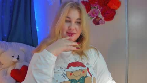 Snapshot of jansylines chatting on January 22, 7:35 am JansyLines online show from January 22, 7:35 am