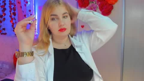 Snapshot of jansylines chatting on February 15, 6:33 pm JansyLines online show from February 15, 6:33 pm