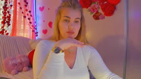 Snapshot of jansylines chatting on February 26, 7:42 am JansyLines online show from February 26, 7:42 am