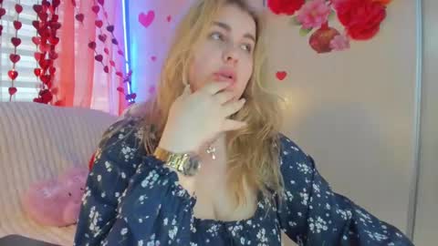 Snapshot of jansylines chatting on February 27, 7:55 am JansyLines online show from February 27, 7:55 am