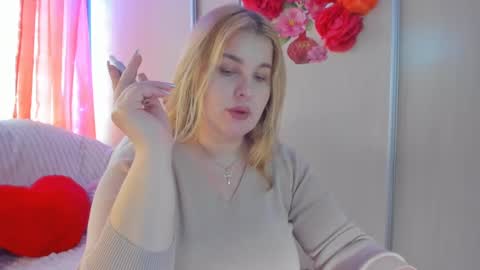 Snapshot of jansylines chatting on March 10, 11:10 am JansyLines online show from March 10, 11:10 am