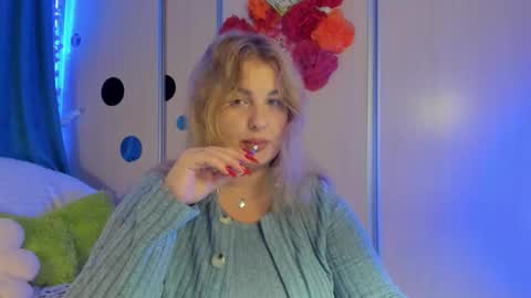 Snapshot of jansylines chatting on September 9, 7:02 pm JansyLines online show from September 9, 7:02 pm