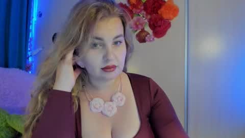 Snapshot of jansylines chatting on September 14, 5:23 pm JansyLines online show from September 14, 5:23 pm