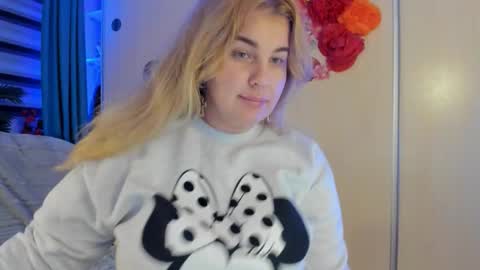 Snapshot of jansylines chatting on October 28, 9:28 pm JansyLines online show from October 28, 9:28 pm