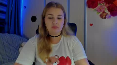 Snapshot of jansylines chatting on November 17, 5:41 pm JansyLines online show from November 17, 5:41 pm