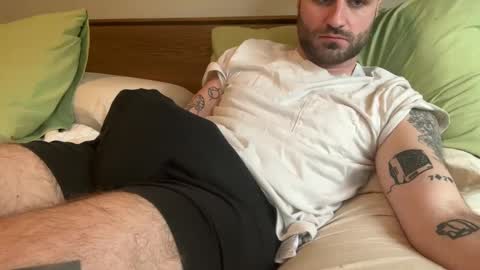 Snapshot of japandroidd chatting on September 21, 11:28 pm japandroidd online show from September 21, 11:28 pm