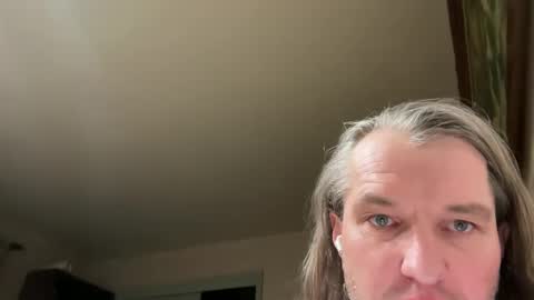 Snapshot of japhet33 chatting on January 15, 12:25 pm japhet33 online show from January 15, 12:25 pm