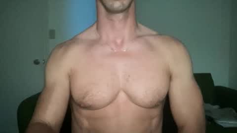 Snapshot of jared_cam chatting on May 29, 10:13 am jared_cam online show from May 29, 10:13 am