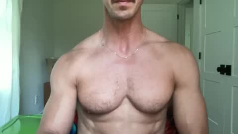 Snapshot of jared_cam chatting on June 7, 11:03 am jared_cam online show from June 7, 11:03 am