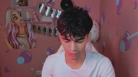 Jaremy online show from November 17, 4:13 pm