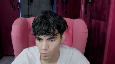 Jaremy online show from November 25, 4:29 pm