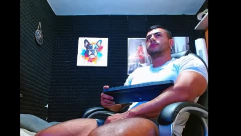 Snapshot of jarod131675 chatting on May 30, 6:38 pm jarod online show from May 30, 6:38 pm