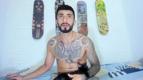 Snapshot of jaryandnick_smith chatting on July 23, 2:31 am jaryandnick_smith online show from July 23, 2:31 am