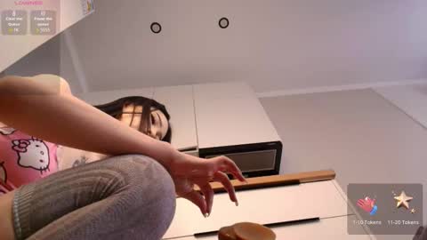 Aiya online show from February 3, 5:27 am