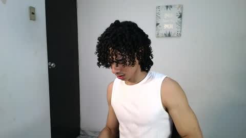 Snapshot of jash_7 chatting on May 15, 7:43 pm jash online show from May 15, 7:43 pm