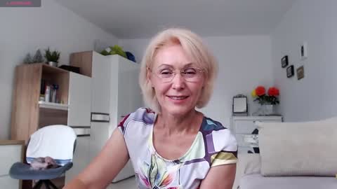 Jasmin room for people 40 online show from September 12, 1:44 pm