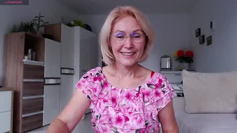 Jasmin room for people 40 online show from September 30, 1:38 pm