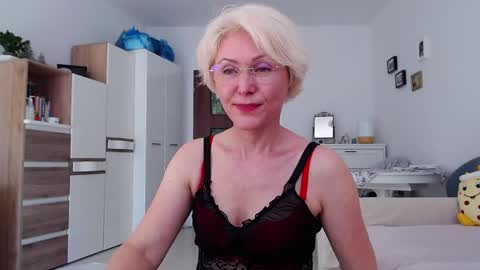 Jasmin room for people 40 online show from April 18, 12:53 pm
