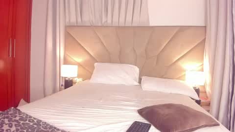 Snapshot of jasmin_melons chatting on May 8, 2:39 am jasmin_melons online show from May 8, 2:39 am