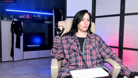 Snapshot of jasmin_milf chatting on May 15, 7:43 pm jasmin_milf online show from May 15, 7:43 pm