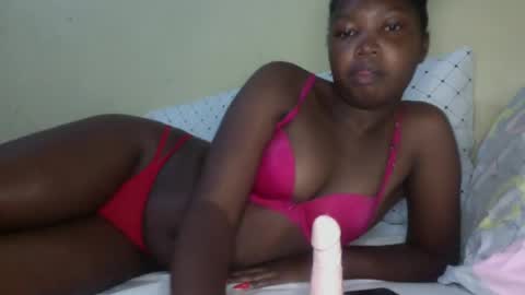 Snapshot of jasmine760 chatting on July 5, 2:13 pm jasmine online show from July 5, 2:13 pm
