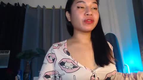 JASMINE online show from December 14, 4:23 pm