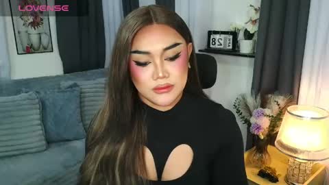 Jasmine Brandy online show from April 29, 5:52 pm