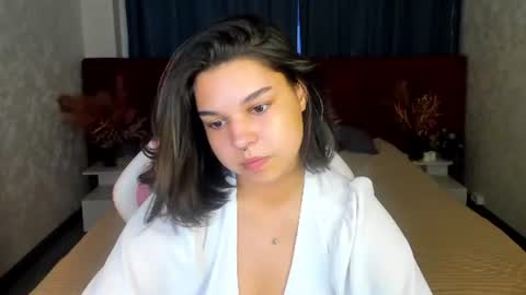Snapshot of jasmine_burke chatting on July 7, 1:08 am Jasmine Burke online show from July 7, 1:08 am